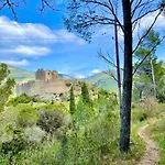 Hostel Xl Familles Et Groupes Sous Peyrepertuse Duilhac